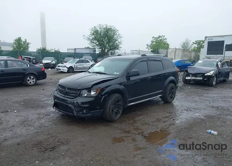 2016 Dodge Journey Crossroad z USA, uszkodzony, nr VIN 3C4PDCGG2GT112139